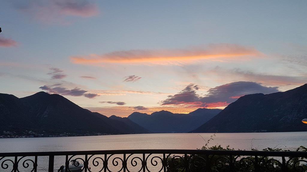 Apartment Maniva Kotor Exteriér fotografie