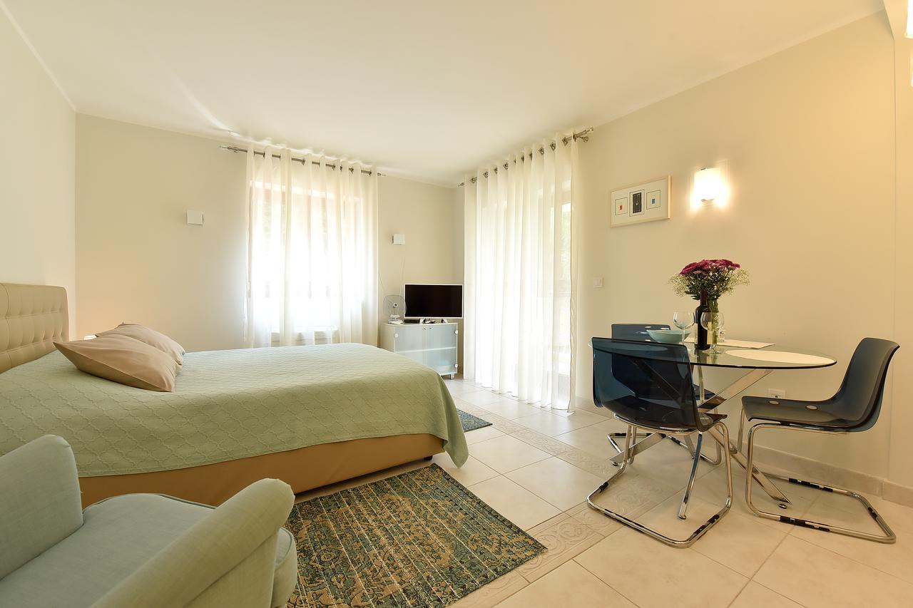Apartment Maniva Kotor Exteriér fotografie