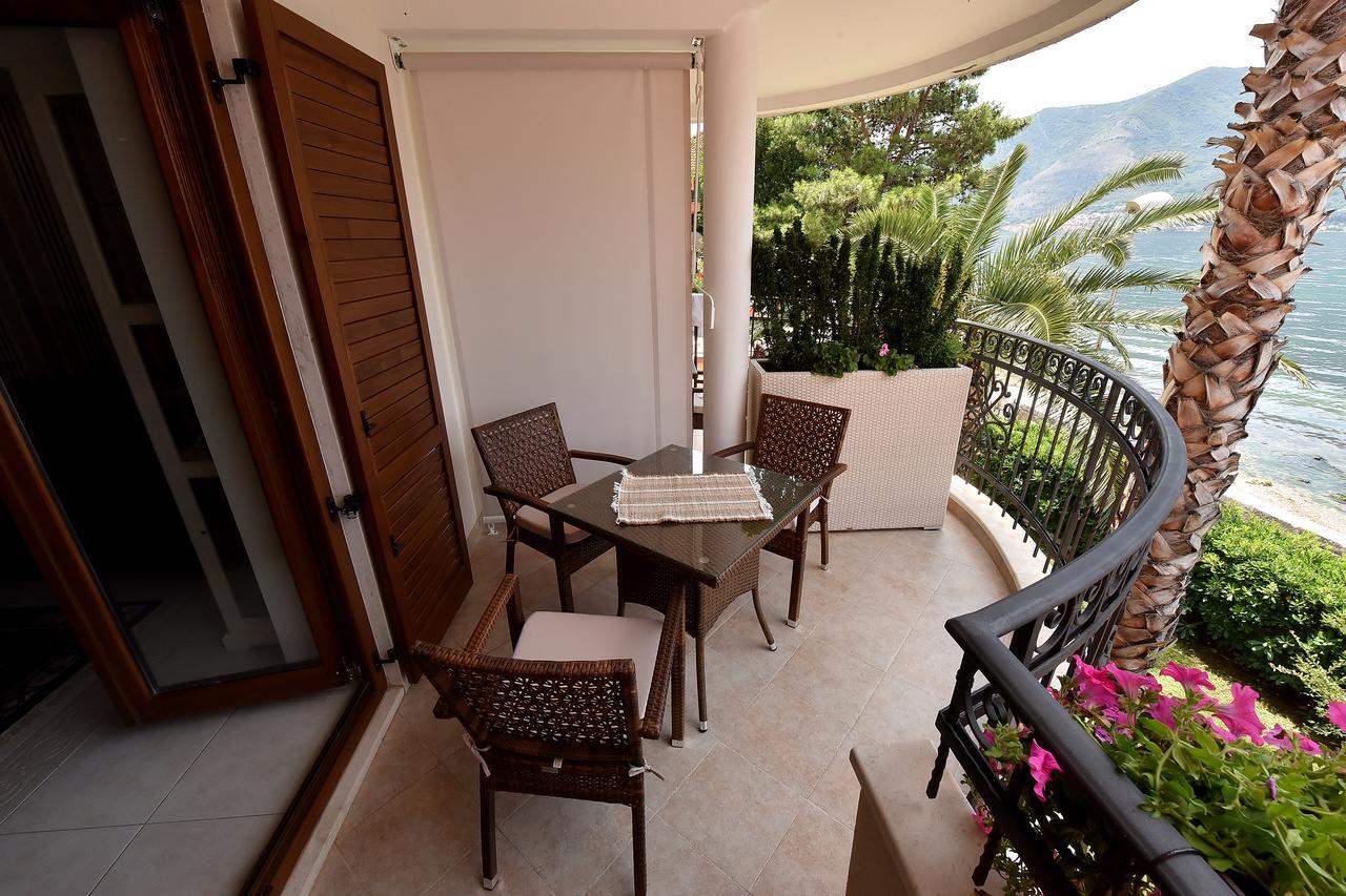 Apartment Maniva Kotor Exteriér fotografie