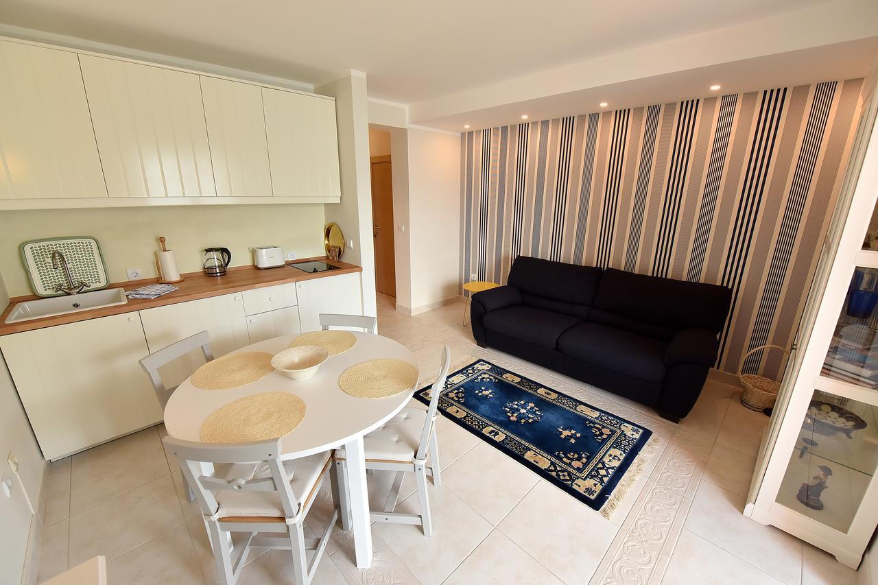 Apartment Maniva Kotor Exteriér fotografie