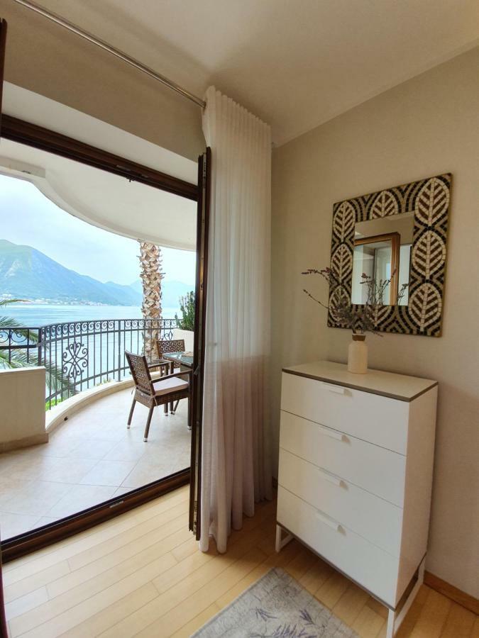 Apartment Maniva Kotor Pokoj fotografie